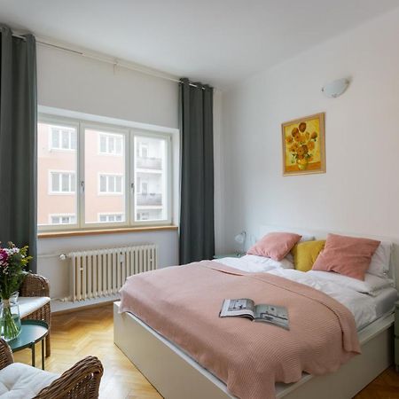 Homey Flat In Vinohrady By Prague Days Luaran gambar